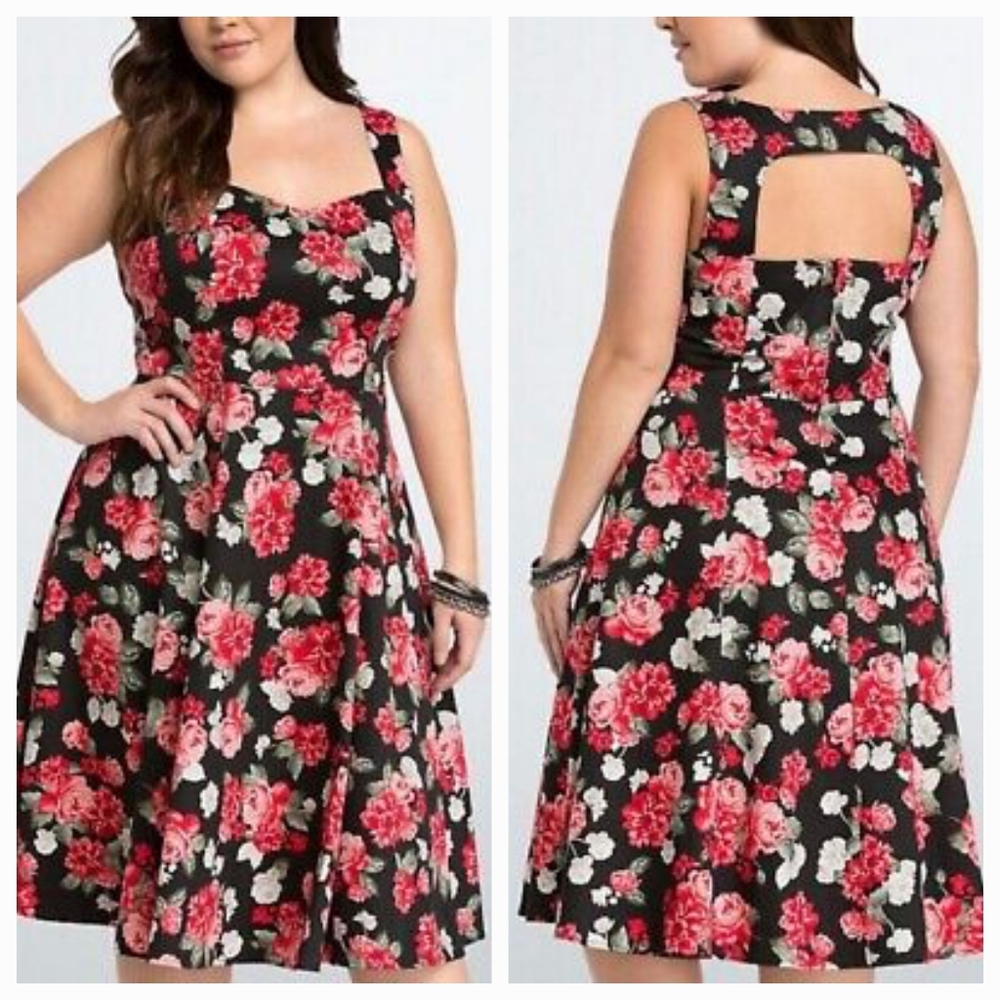 Torrid Floral Cut Out Sundress NWT Size 28 28W
